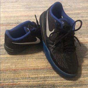 Nike “Kobe” Low Top Tennis Shoes